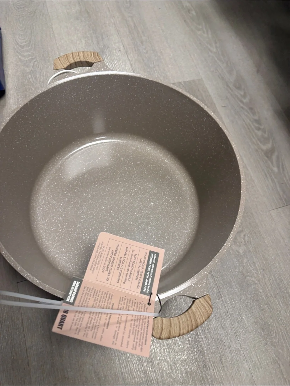 Glass Cookware Lid with Wooden Knob - Clear